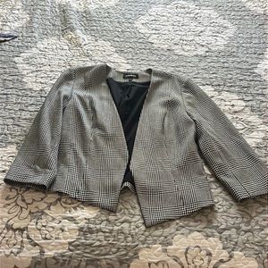 Express blazer, cropped, 3/4 sleeves, size 12